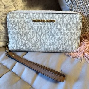Authentic Michael Kors Wallet